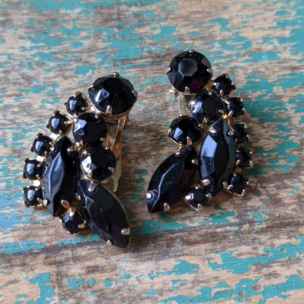 Vintage Black Milk Glass Crystal Rhinestone Climber Clip-on Earrings
